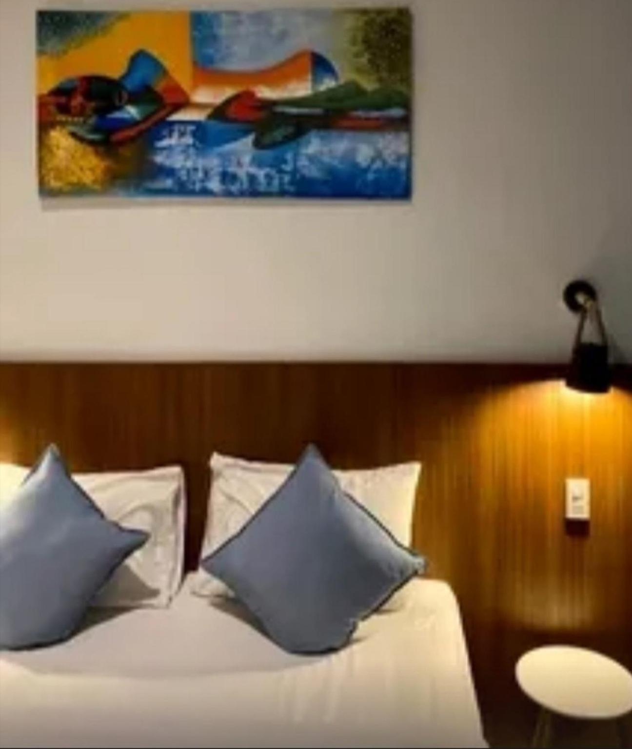 Vosstel Guest House Medan Buitenkant foto