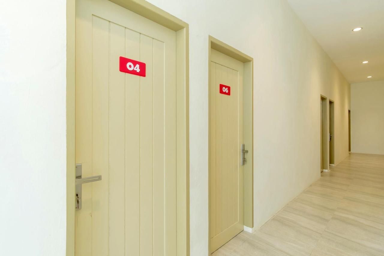 Vosstel Guest House Medan Buitenkant foto