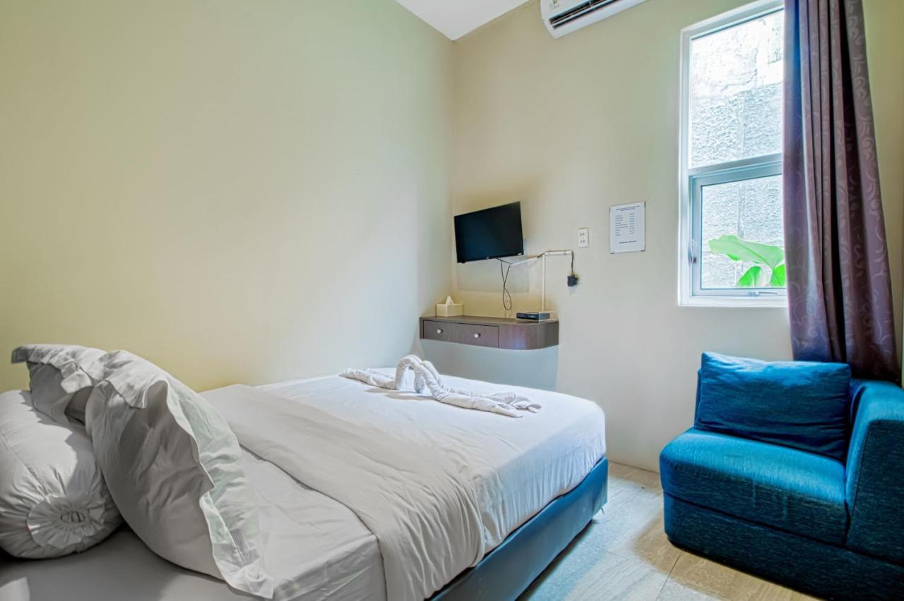 Vosstel Guest House Medan Buitenkant foto